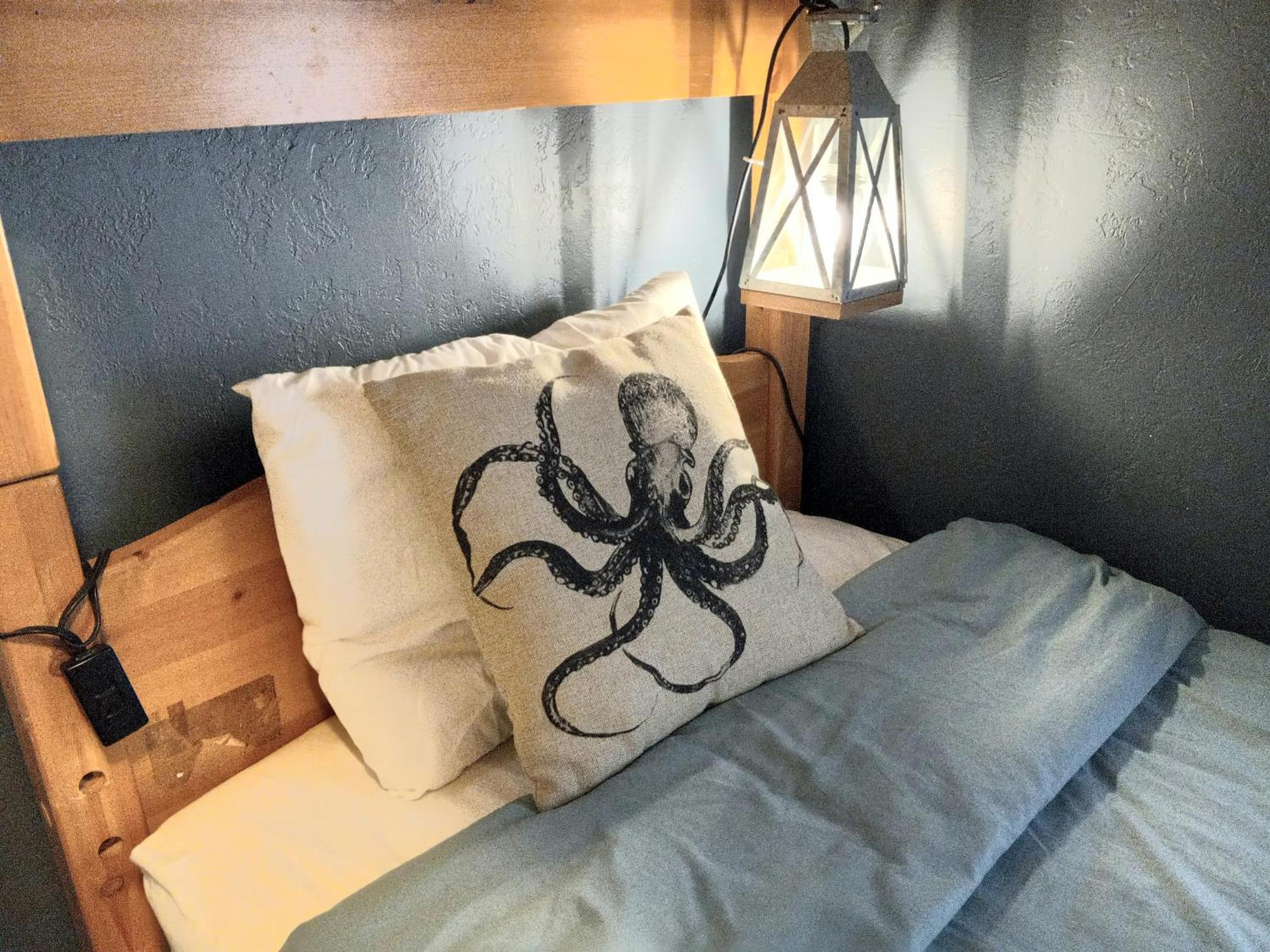 The Goulding Cottage And Farm - 4 Beds, 3 Baths Henrieville Екстериор снимка